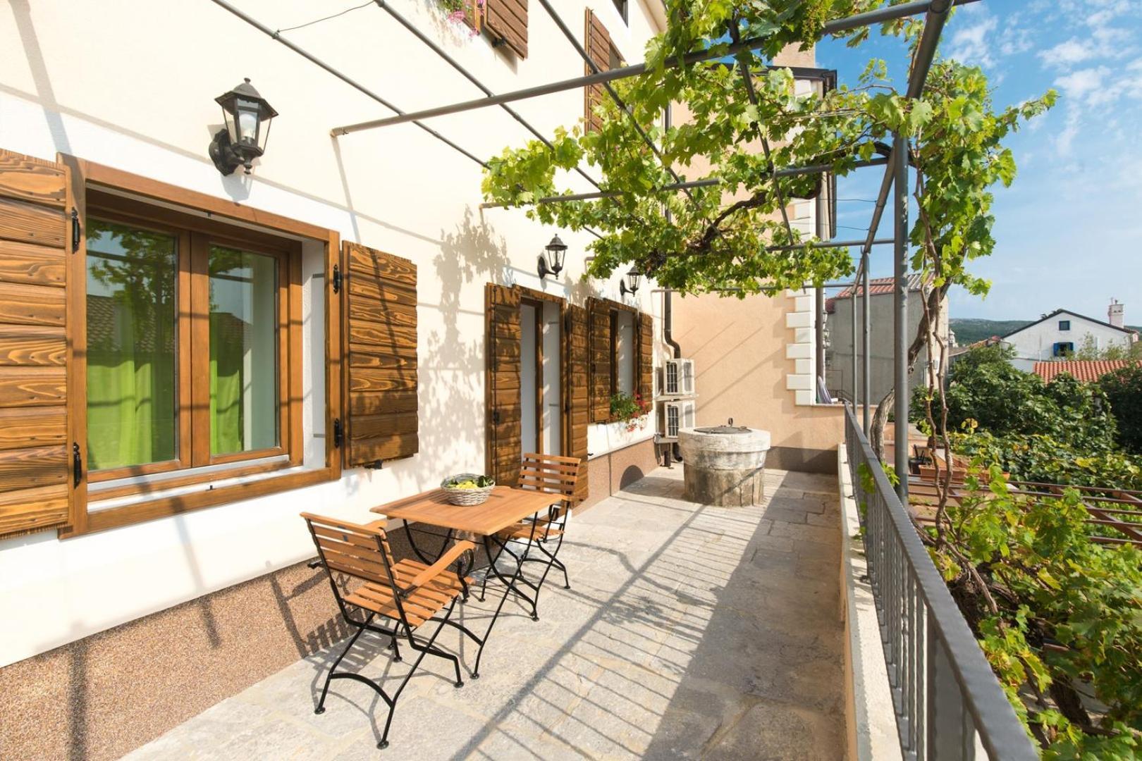 Apartments Gabi Punat Exterior foto